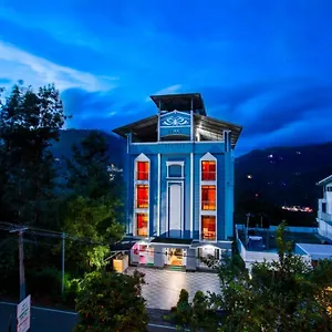 Misty Meadows Hotel