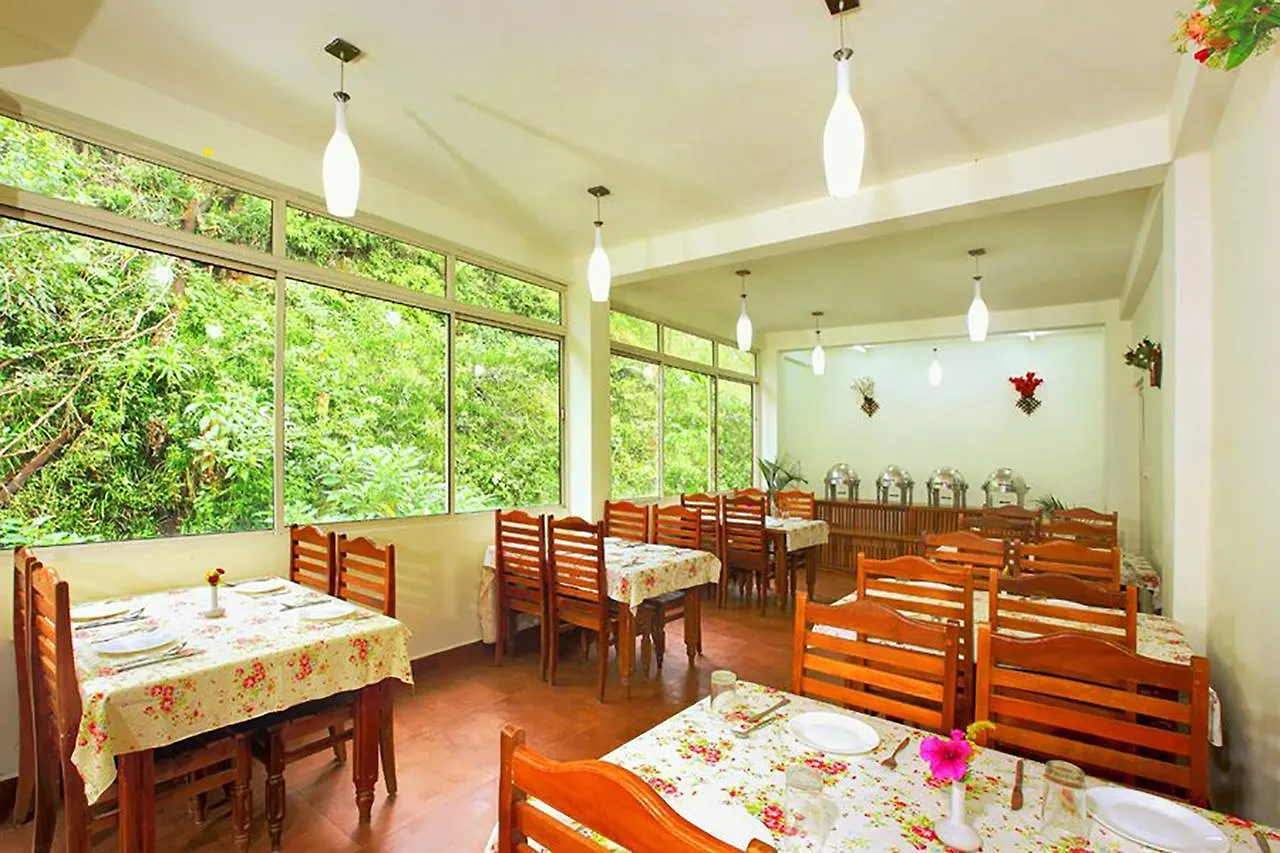 Blue Berg Resort Munnar 2*,